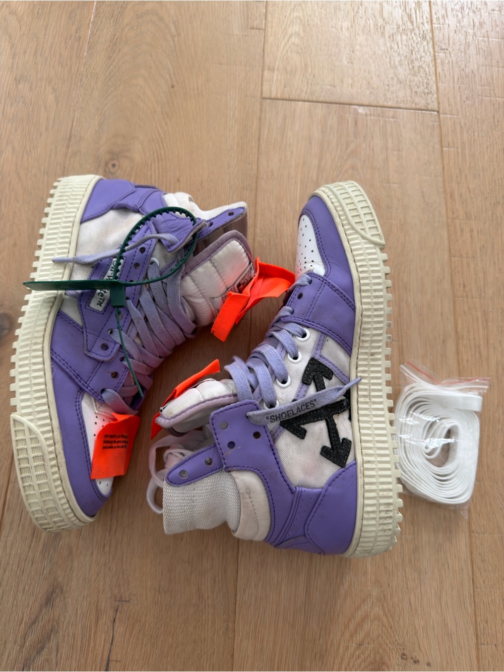 Off-White Purple and White Women’s Sneakers - Picture 7 of 8